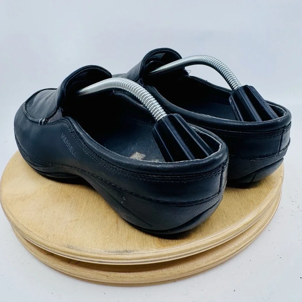 Merrell Leather Loafers Womens 9.5 Black Basso Slip On Moc Toe Comfort Shoes